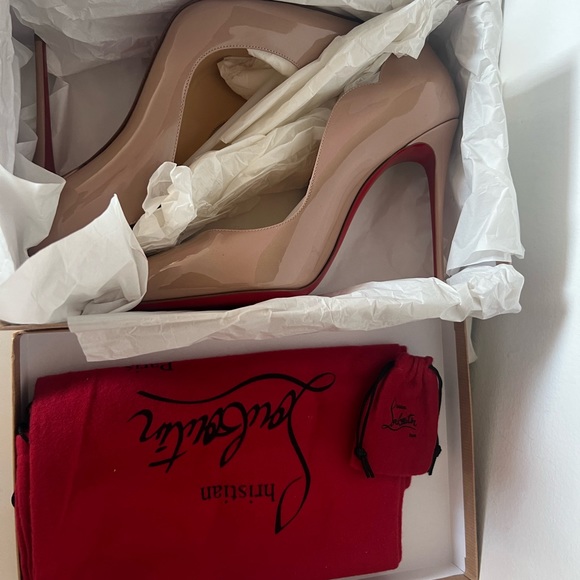 Hot Chick 100 Patent Red Sole High-Heel Pumps - Picture 6 of 6